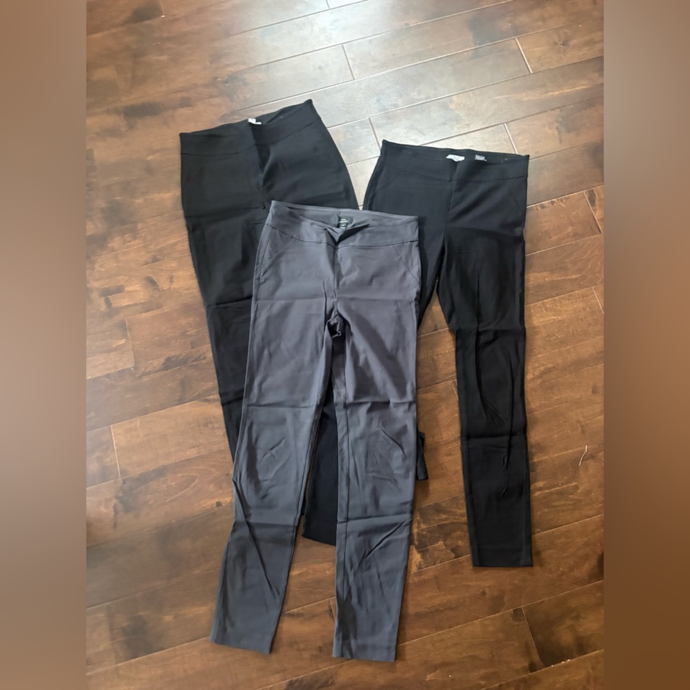RW&CO. Women's Skinny Pants Trio -  2 Black & 1 Charcoal